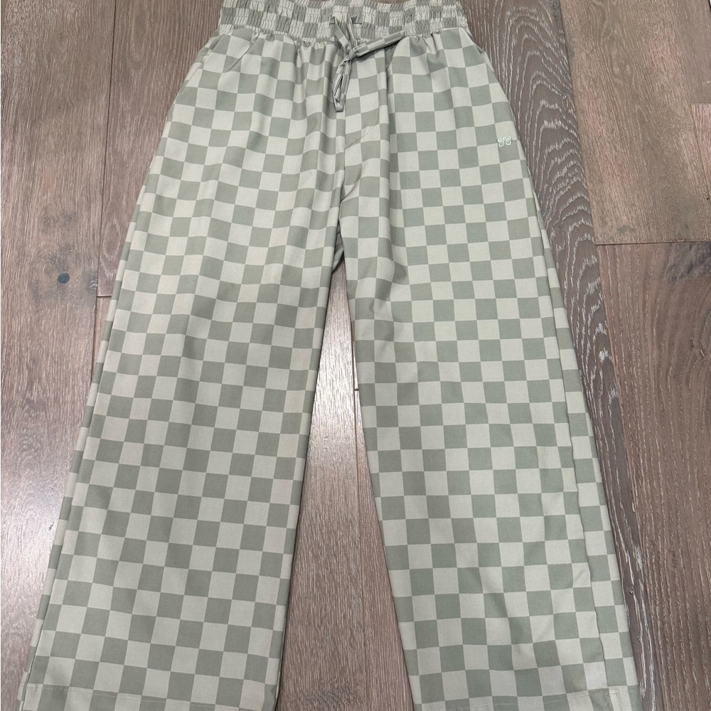 Albion Gray and White Joggers Classic Sweatpants